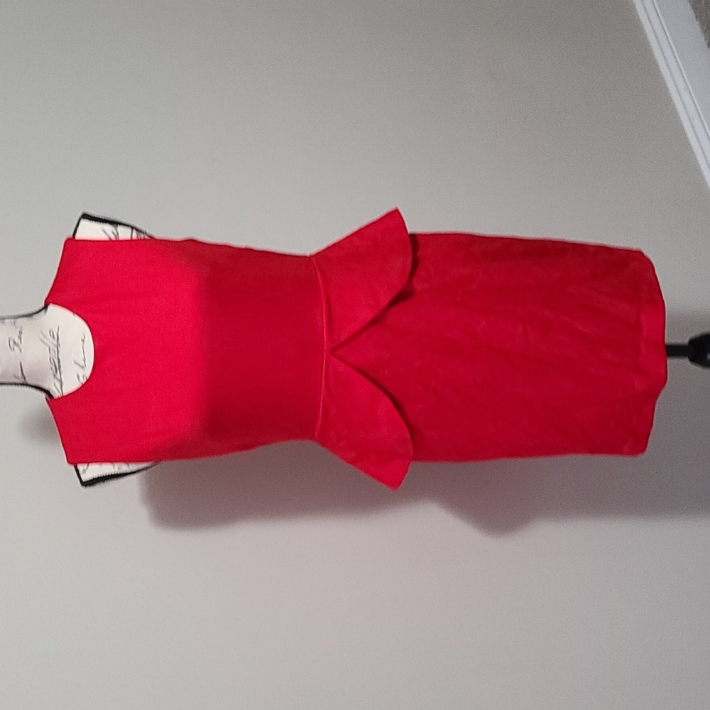 Vince Camuto Red Peplum Back Zip Lined Dress 4